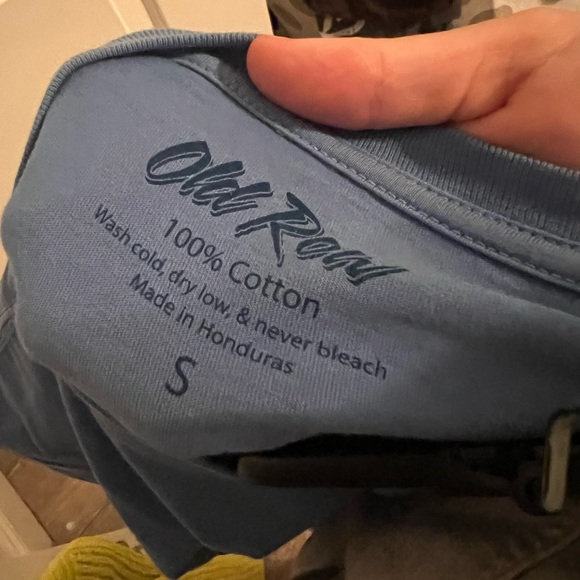 NWOT Old Row Blue smiley face tee size small - Picture 2 of 3